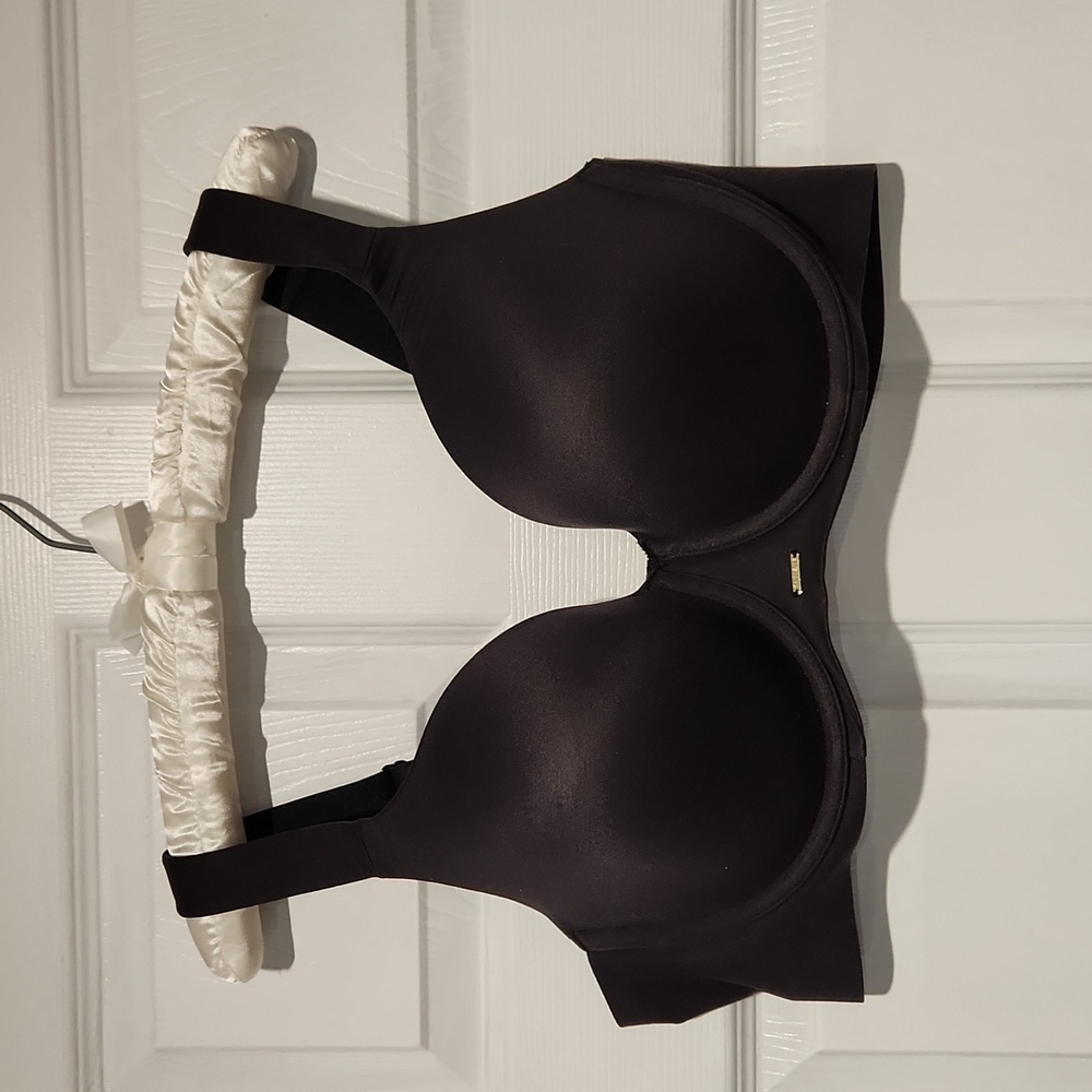 Cacique; 40D Lightly Lined Balconette (underwire)